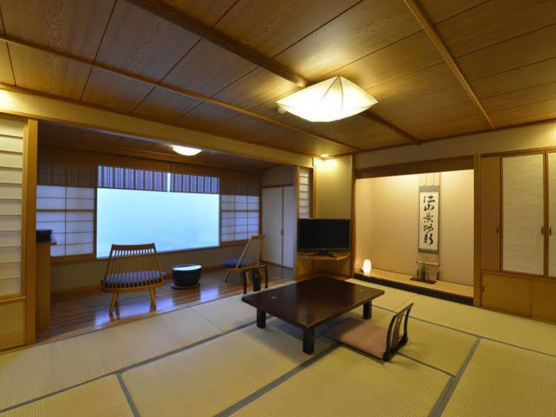 Ryokan Ayu No Sato Hitoyoshi Exterior foto
