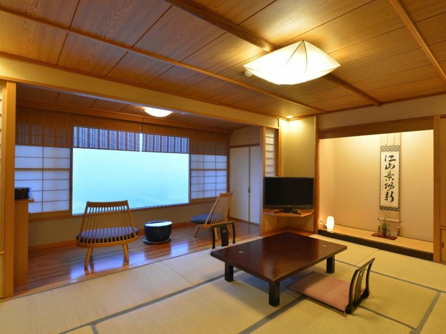 Ryokan Ayu No Sato Hitoyoshi Exterior foto